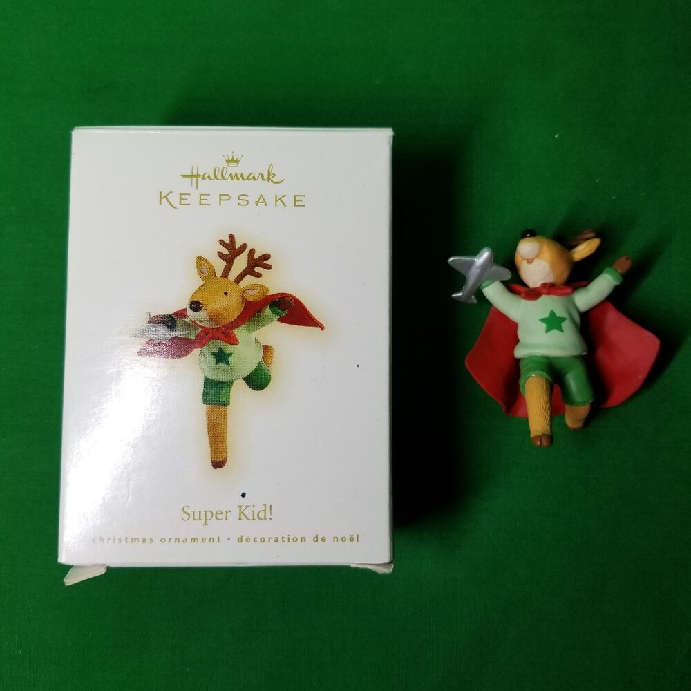 2009 Hallmark Keepsake Ornament Super Kid! Reindeer With Cape + Toy Airplane VTG
